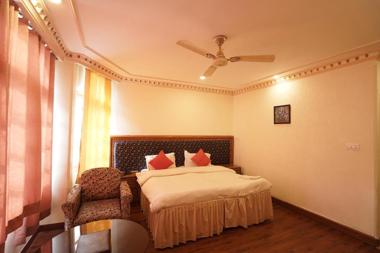 Royal Palace Resort Bhagsunag Νταραμσάλα Εξωτερικό φωτογραφία